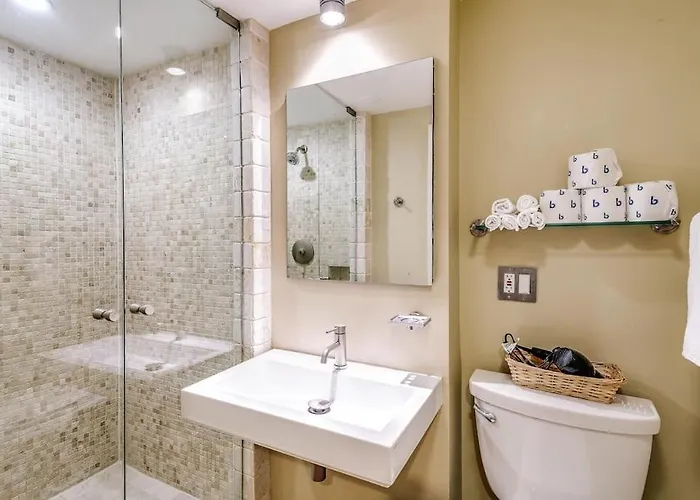 Apartamento Old-world Classic Building Downtown *