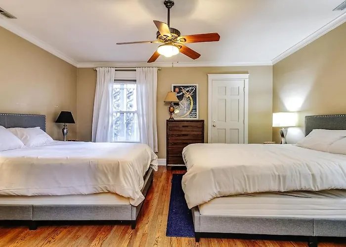 Apartamento Old-world Classic Building Downtown *